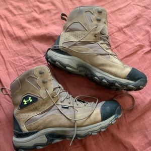 Under Armour Boots